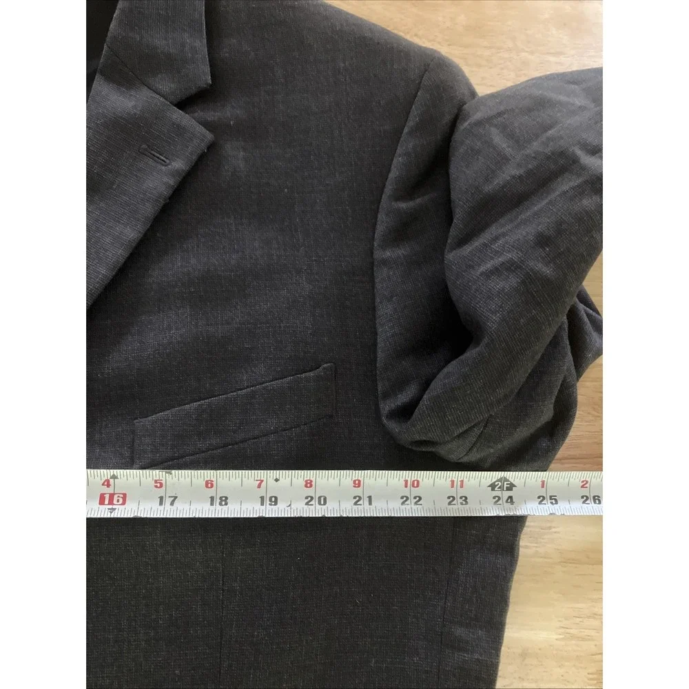 Jos A Bank Dark Gray Blazer Men's 46R Wool Spandex Blend 1905 Brrr Comfort